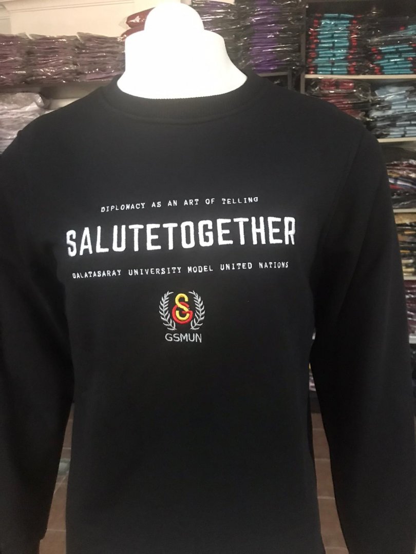 Nakışlı Uzun Kol T-Shirt Modeli - 9