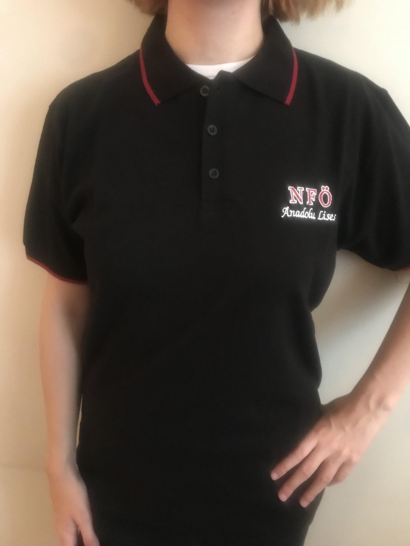 Siyah Polo Yaka T-Shirt Modeli