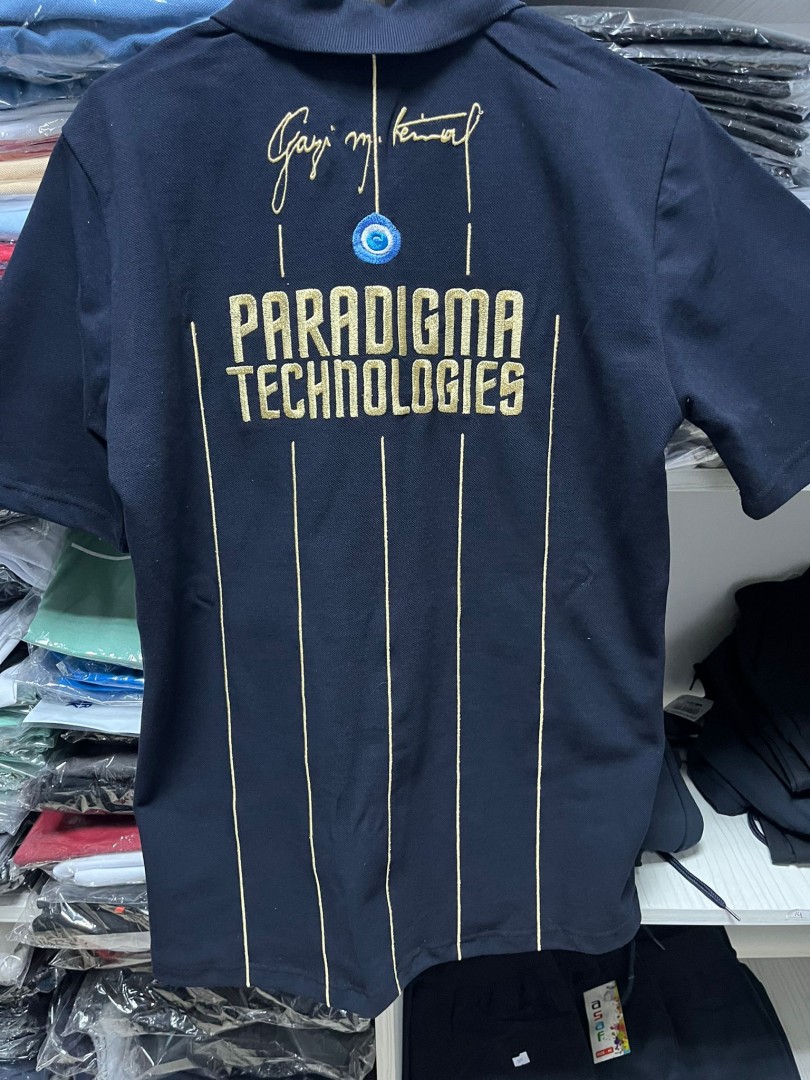 Erkek Lacivert Polo Yaka – Paradigma Technologies Nakışlı